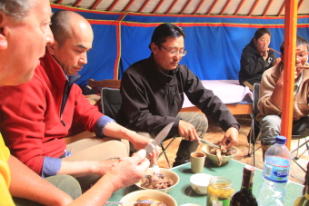 La yourte mongole traditionnelle (ger) des nomades de Mongolie : description et histoire - Randocheval Mongolie