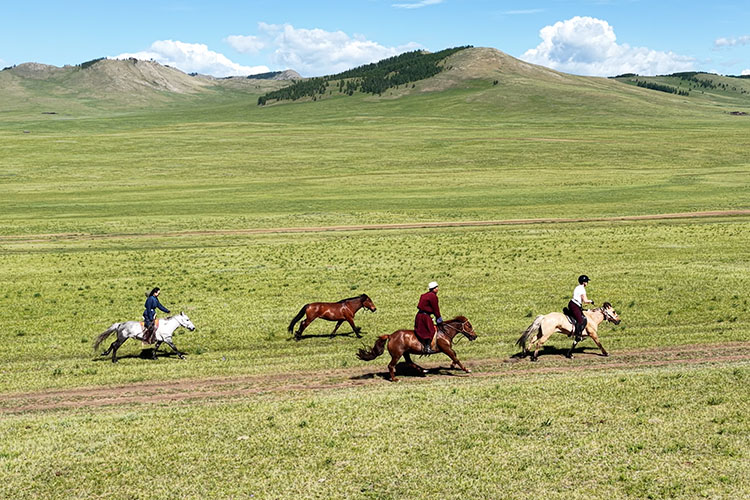Rando Cheval Mongolie - Voyage équestre Premium de luxe